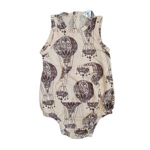 Kate‎ Quinn Bamboo Hot Air Ballon Print Onsie